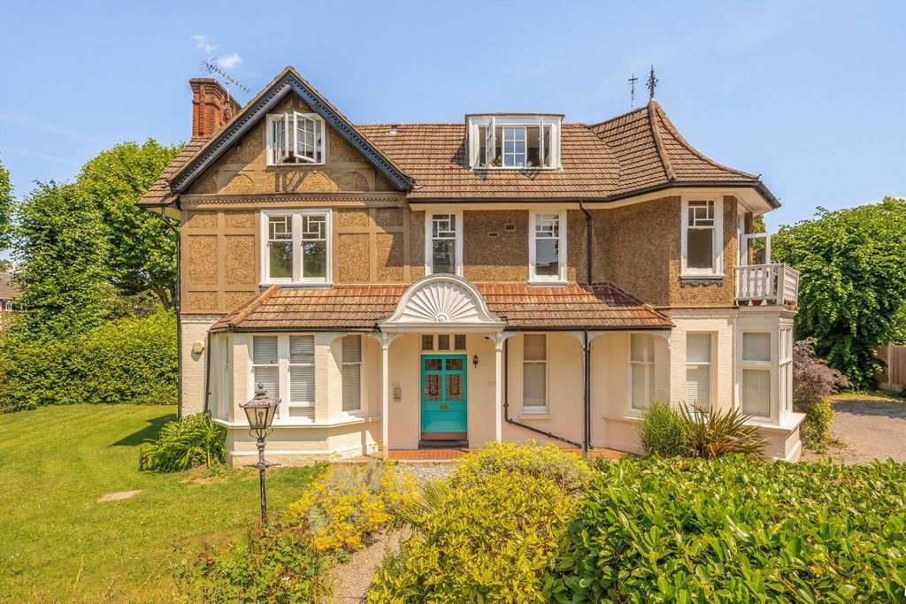 Property photo 1 of 5