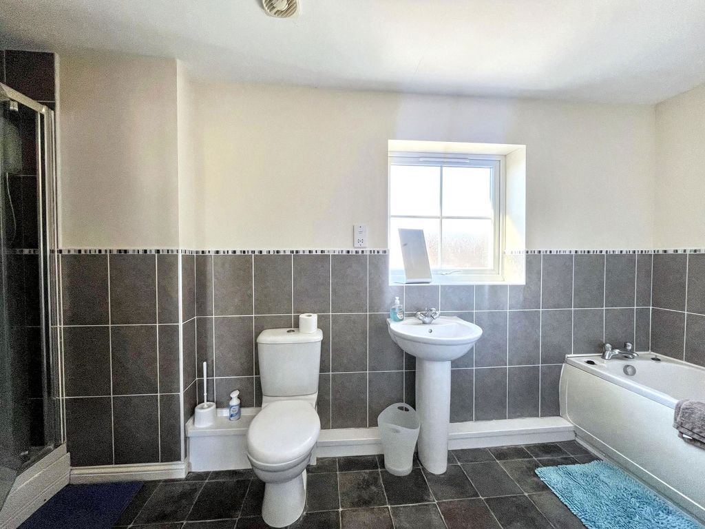 Additional image 10 of 2 bed flat for saleTurner Square, Morpeth NE61