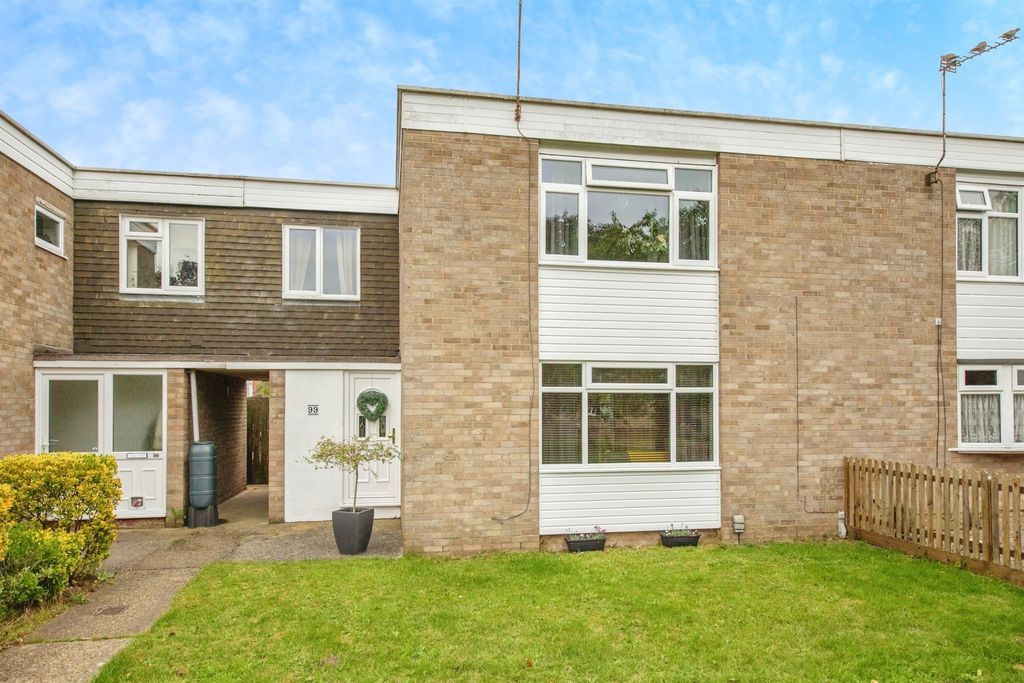 Property photo 1 of 17