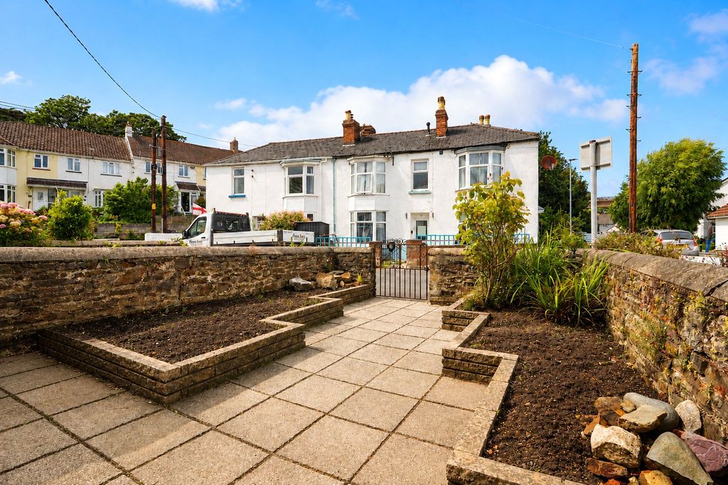 Property photo 2 of 10 2 - Picture No. 04