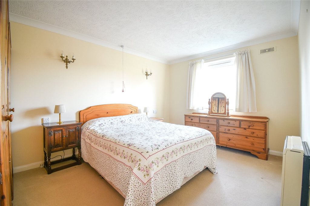 Property photo 2 of 10 Picture No. 02
