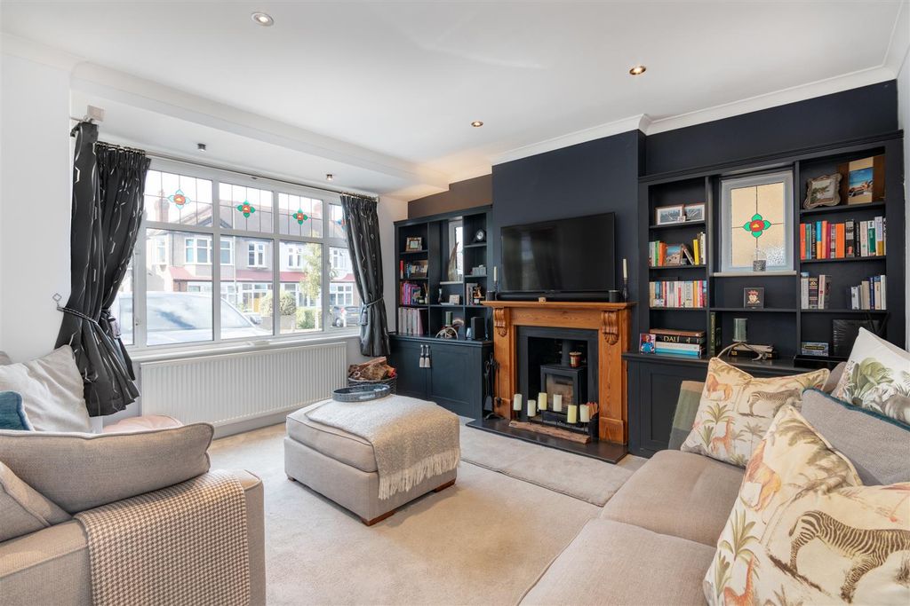 Property photo 3 of 14 Cherrywood Lane