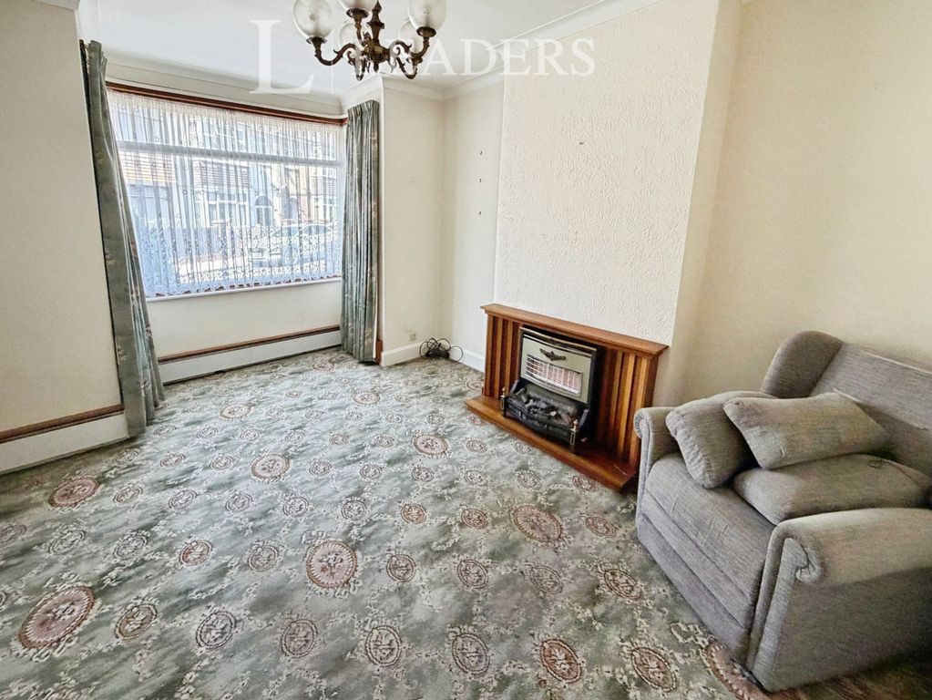 Property photo 2 of 12 Pbox-Img.Jpg