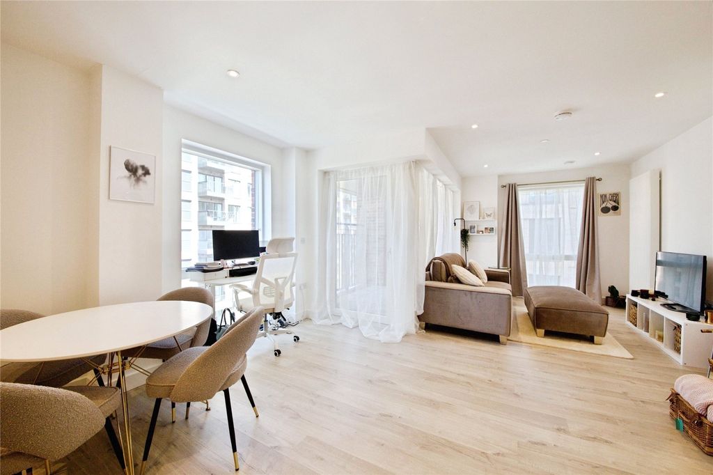 Property photo 3 of 13 Picture No. 71