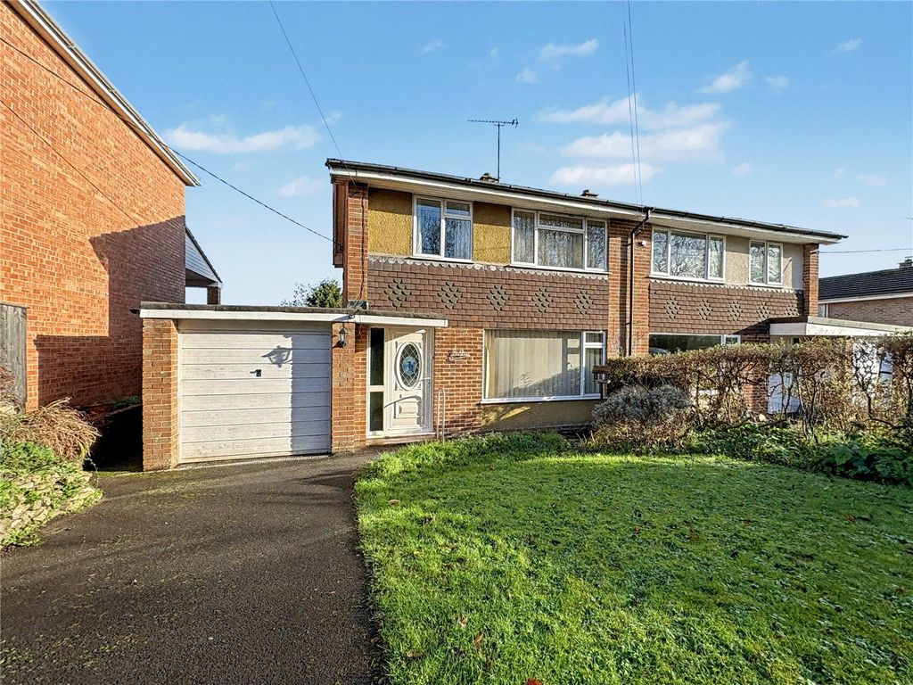 Property photo 1 of 13 Picture No. 12