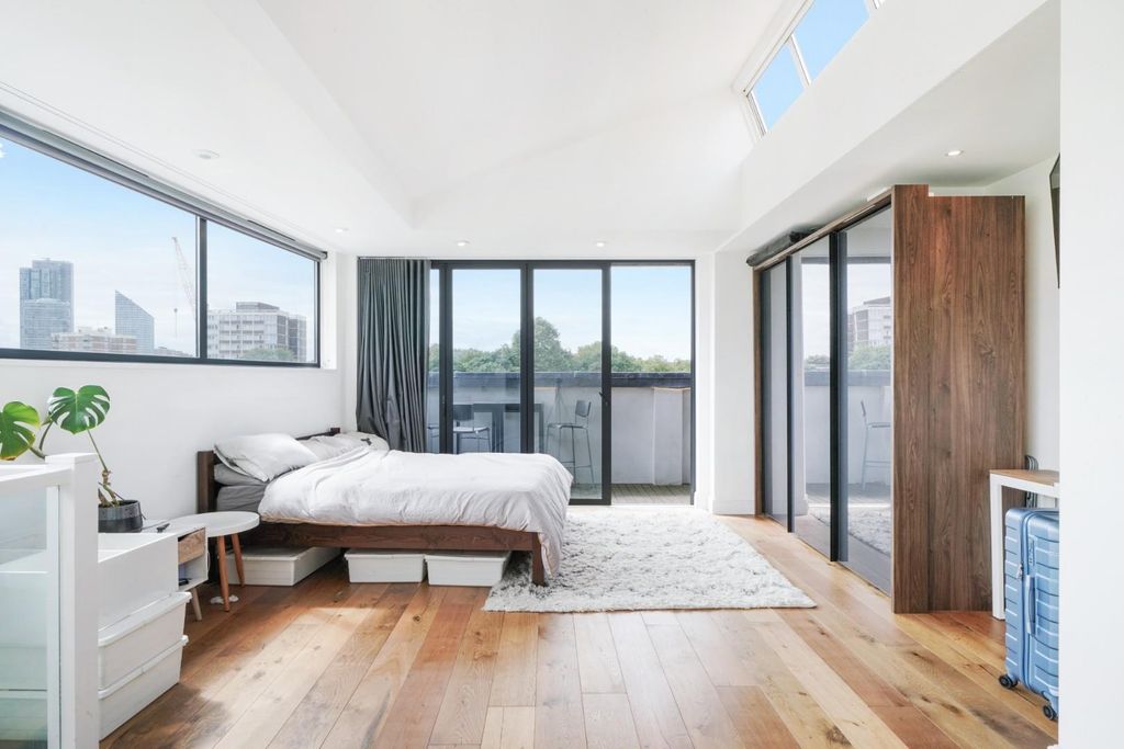 Property photo 2 of 21 1 (4).Jpg