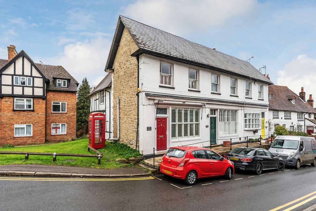 Property photo 1 of 33 26-High-Street-48