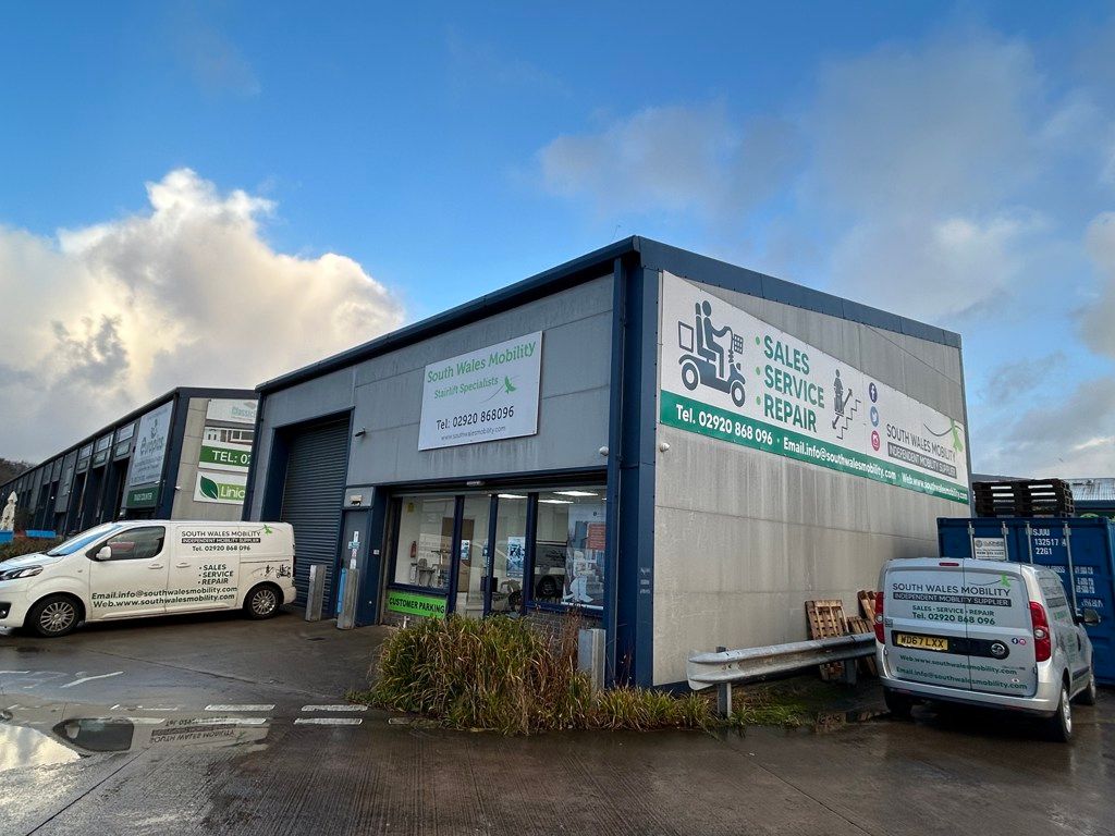 Property photo 3 of 6 Photo 14