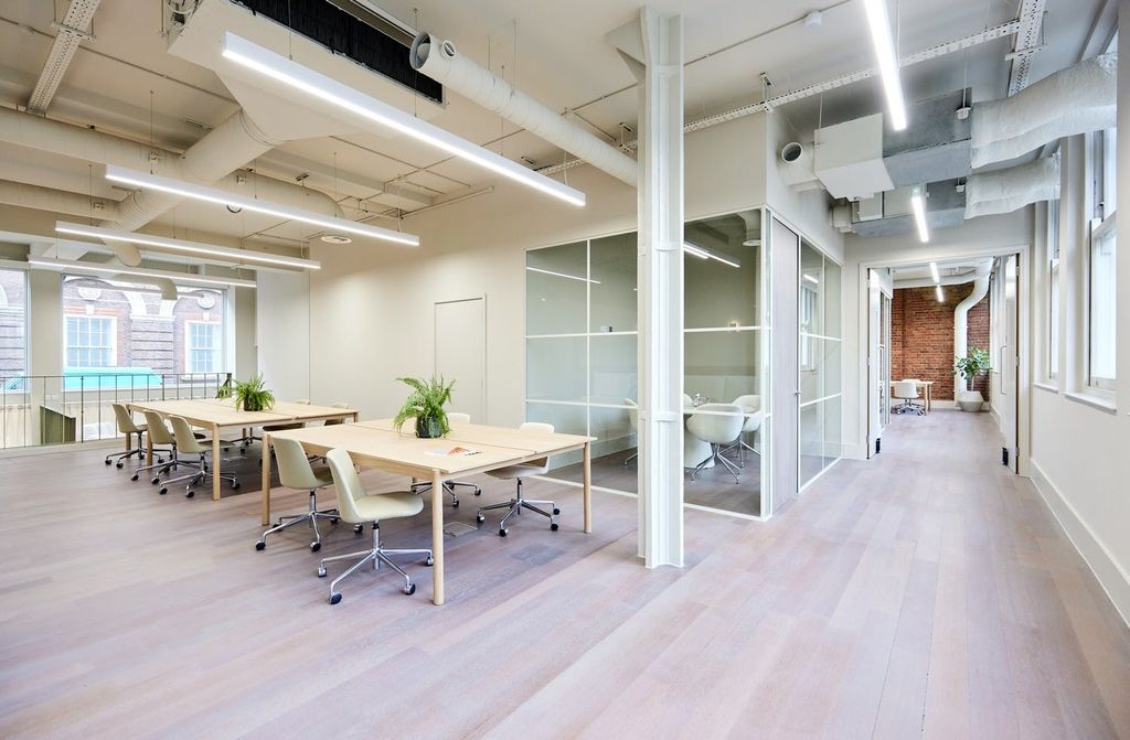 Property photo 1 of 7 Office Space