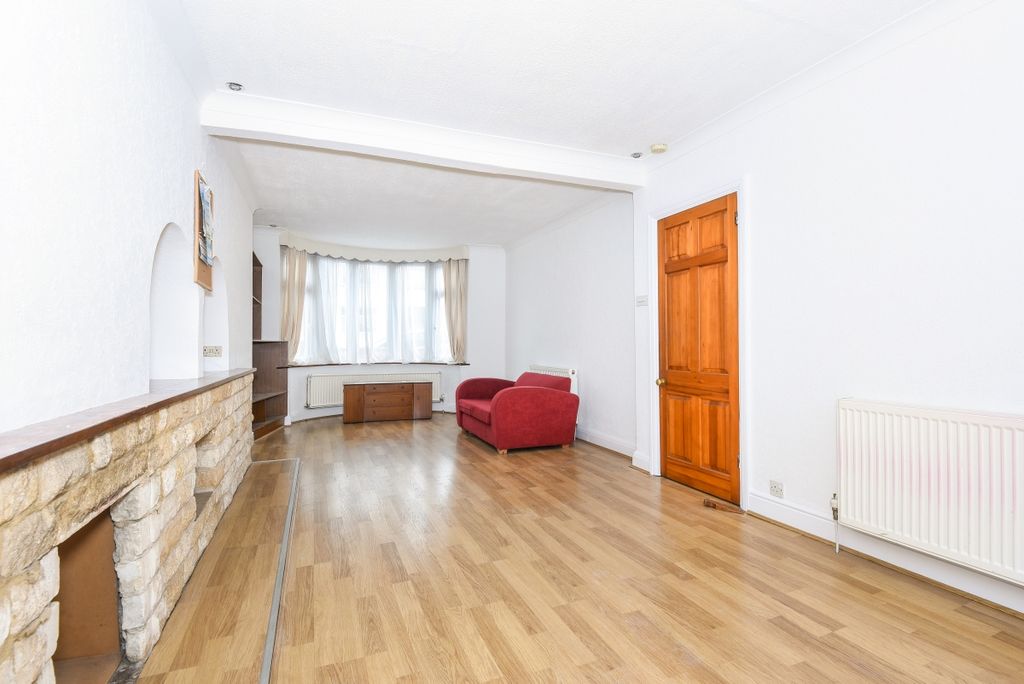 Property photo 2 of 10 162277 (5)