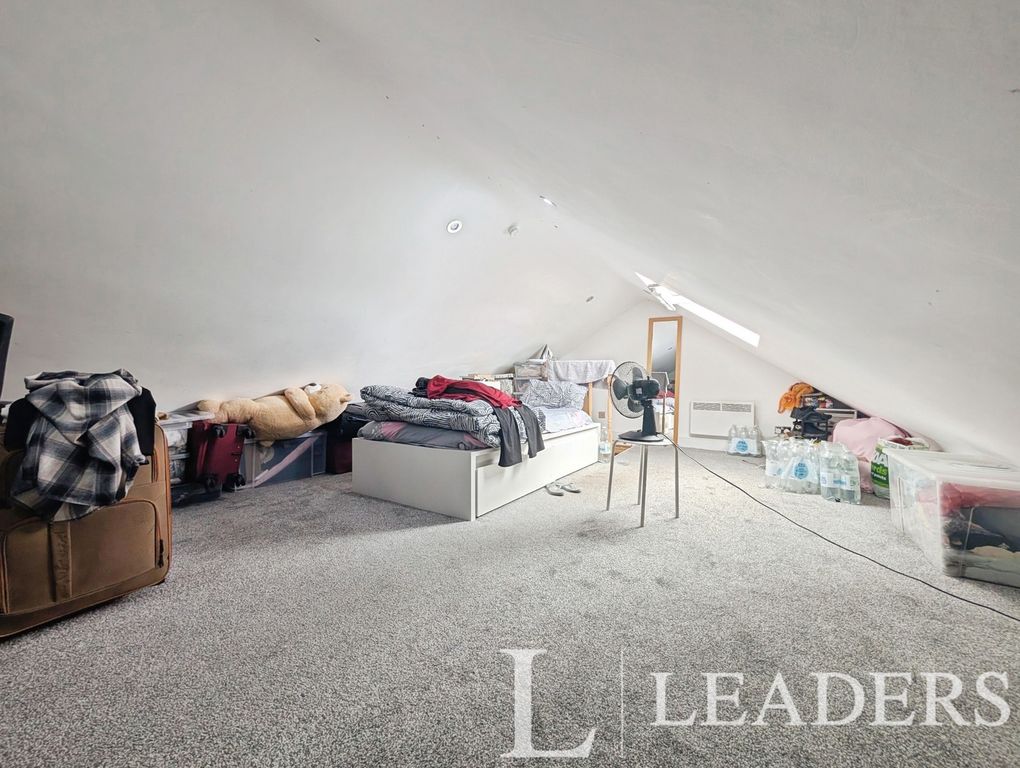 Property photo 2 of 8 Pbox-Img.Jpg