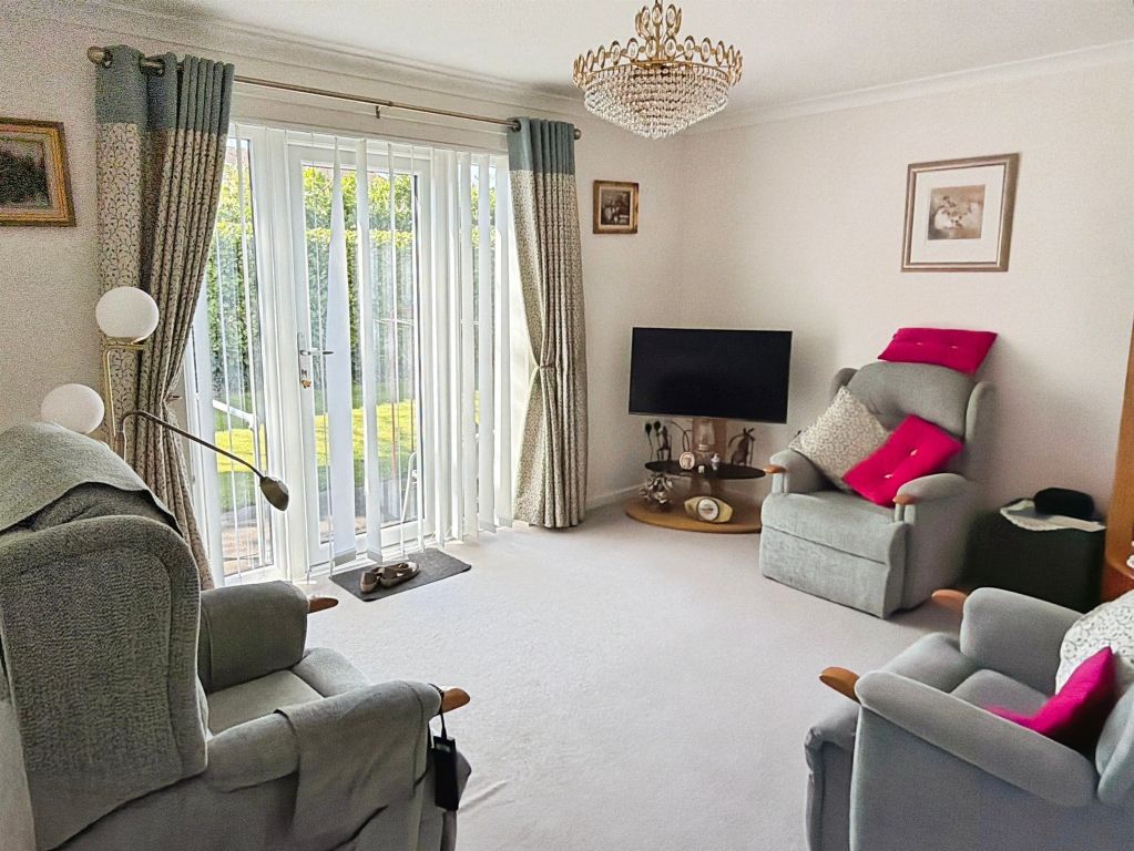 Property photo 3 of 10