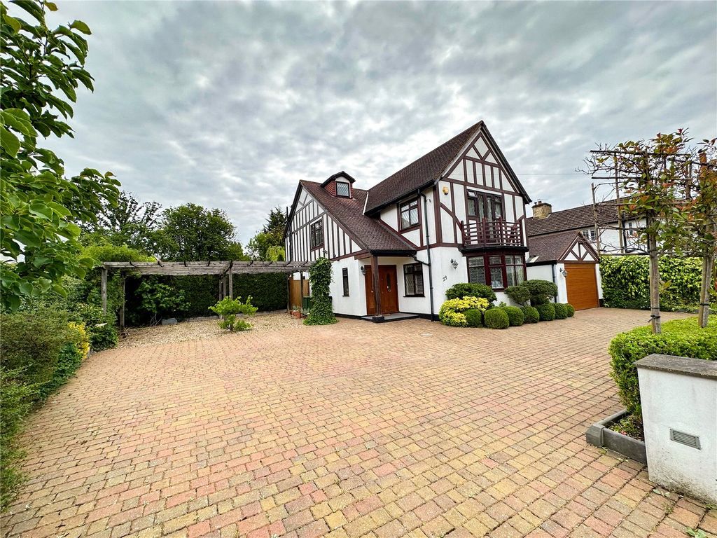 Property photo 2 of 26 Picture No. 23