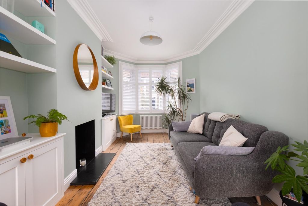 Property photo 1 of 28 45 Pendennis Place, Bs4 4Jl-16.Jpg