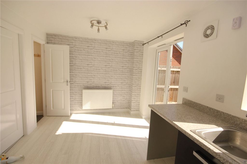 Property photo 3 of 11 Picture No. 06