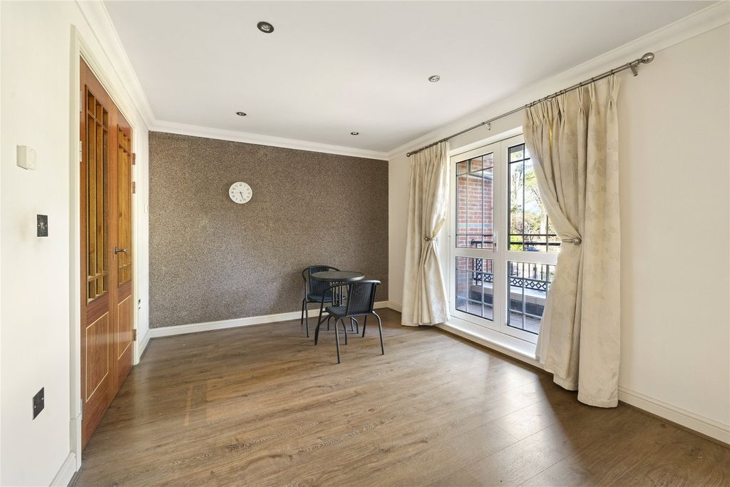 Property photo 3 of 11 Picture No. 03