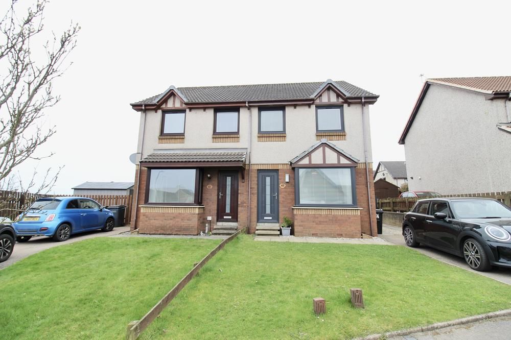 Property photo 1 of 10 External