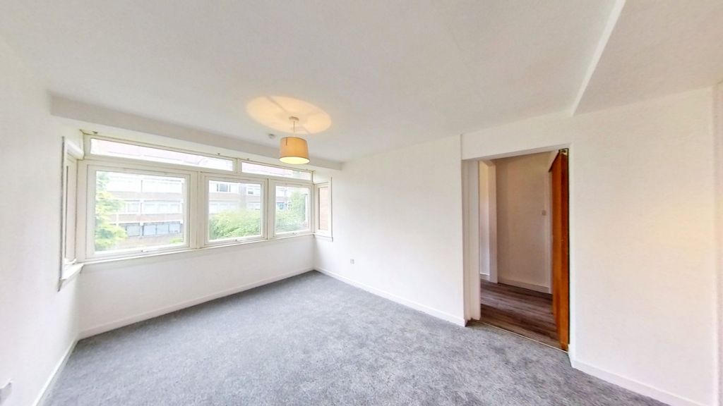Property photo 2 of 7 Picture No. 05