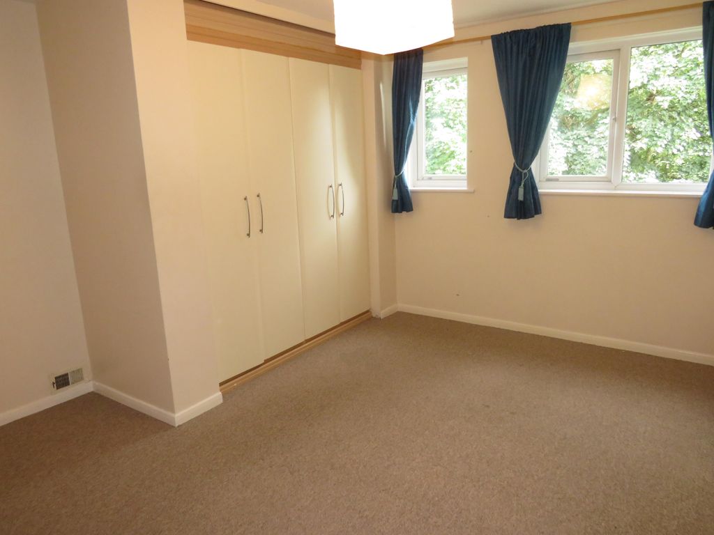 Property photo 2 of 8 View