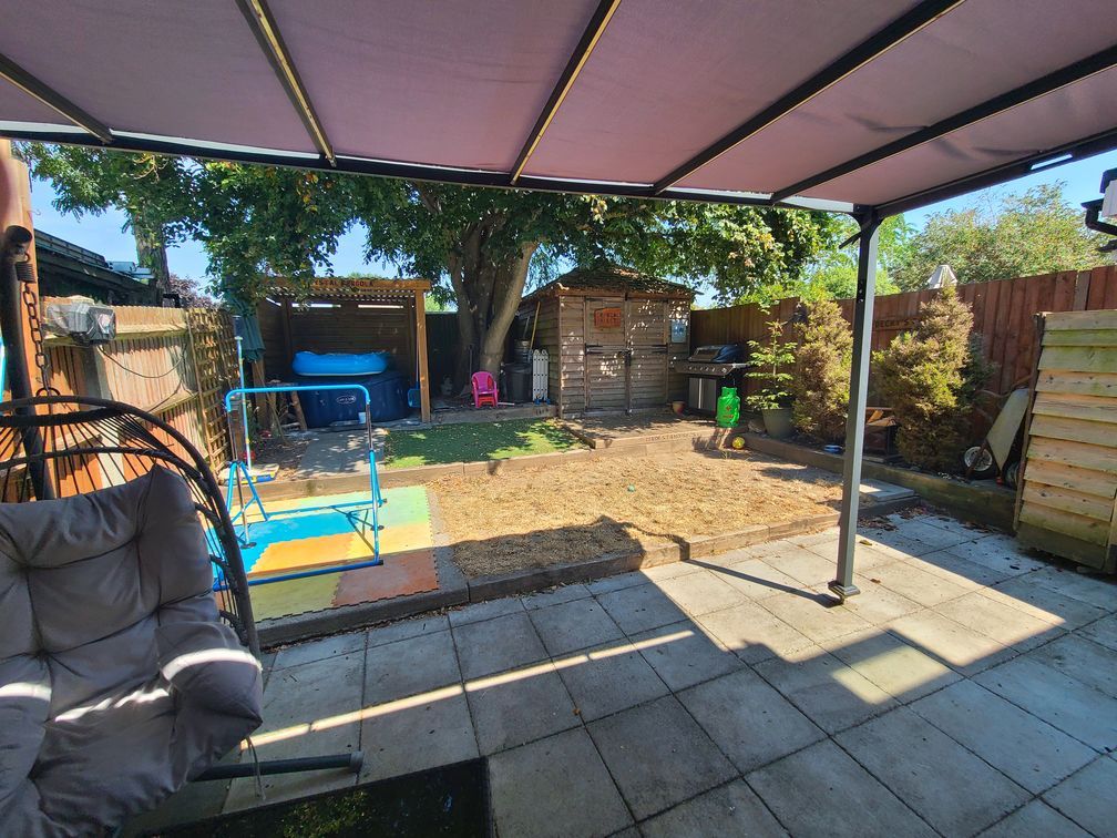 Property photo 2 of 9