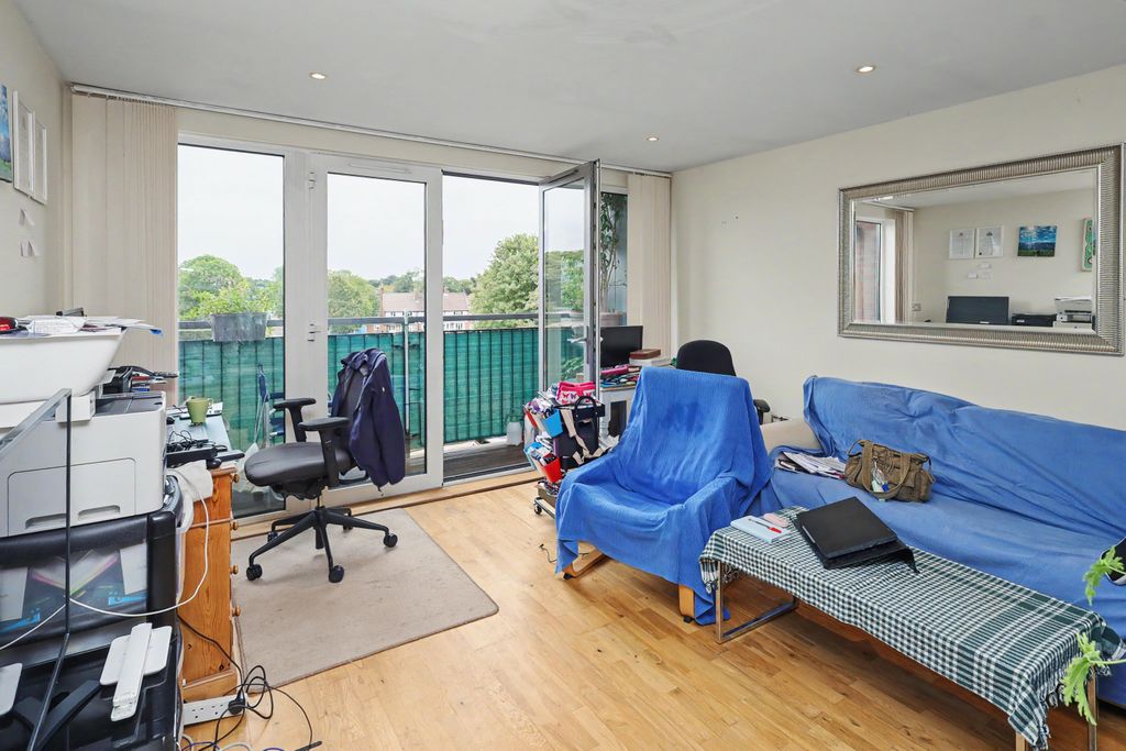 Property photo 3 of 13