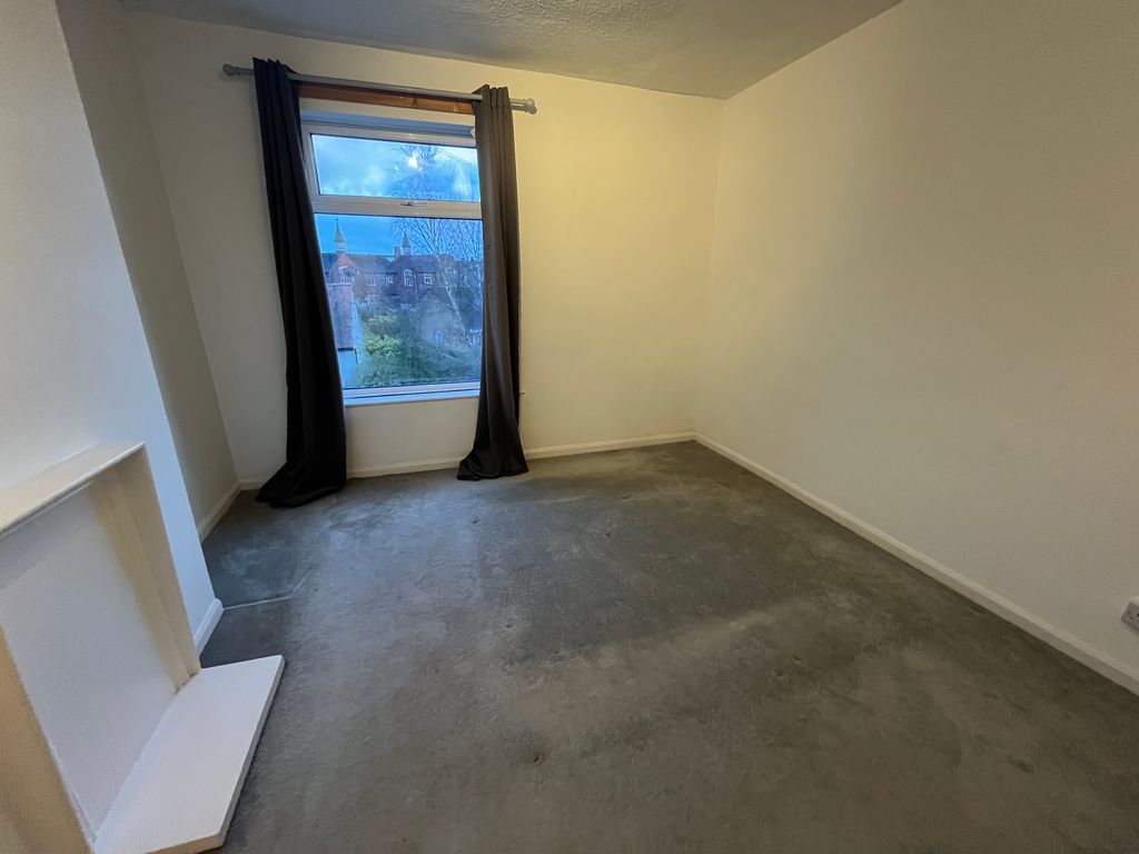 Property photo 3 of 16 Image