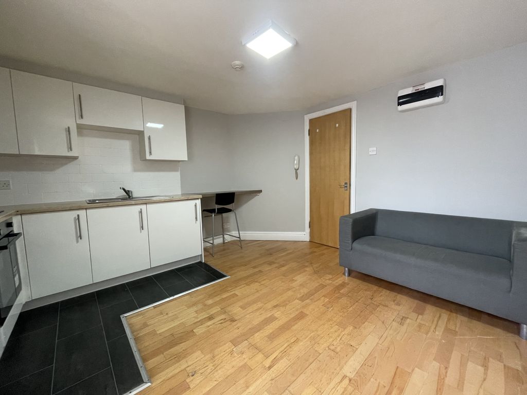 Property photo 2 of 5 Img_6081