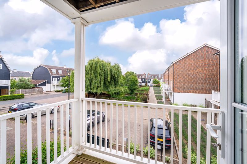 Property photo 1 of 30 Ivy Gate