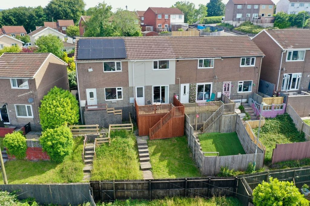 Property photo 1 of 35