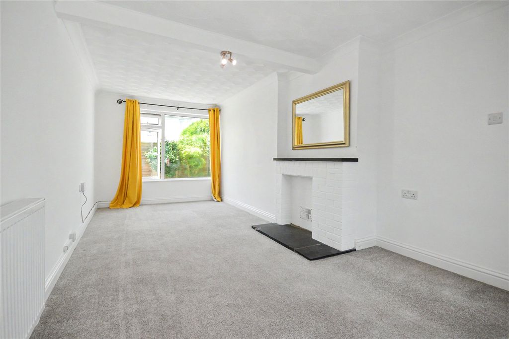 Property photo 3 of 14 Picture No. 11