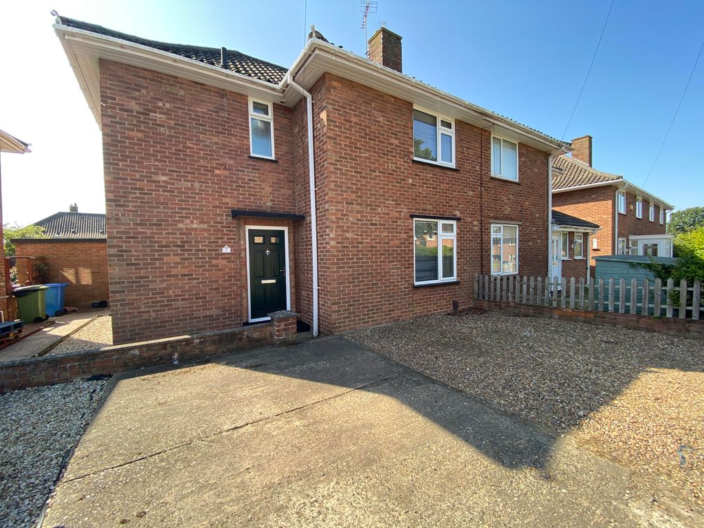 Property photo 1 of 12 Image