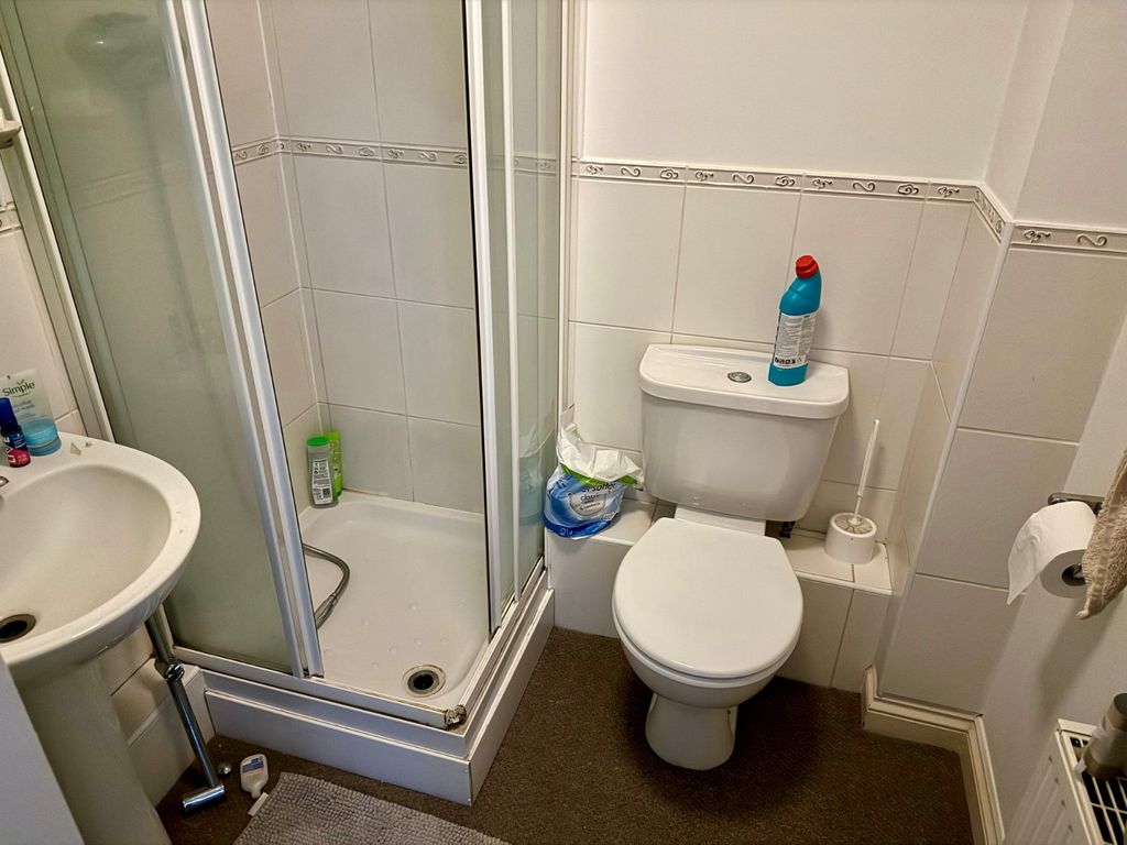 Property photo 3 of 6 Picture No. 02