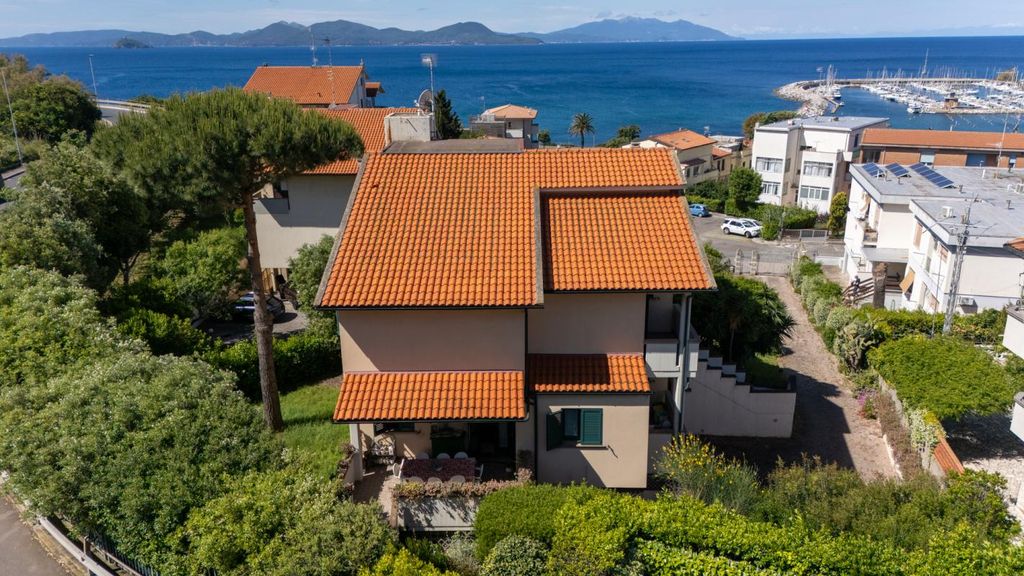 Property photo 1 of 35