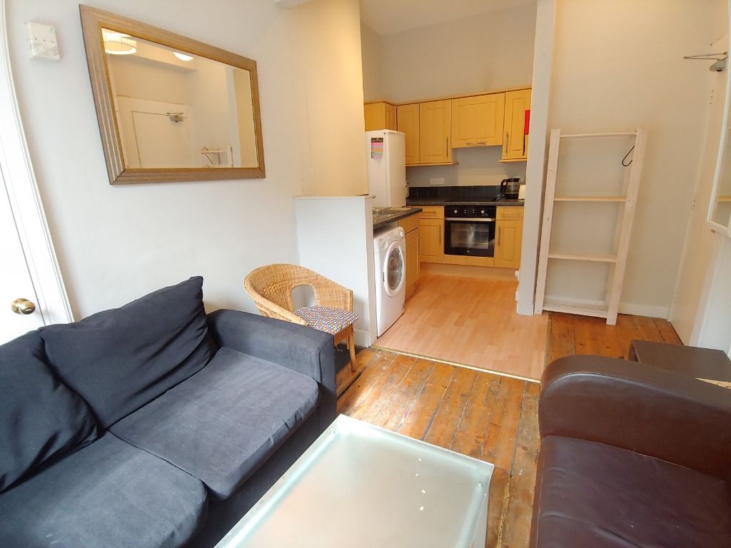 Property photo 3 of 14 Photo 3