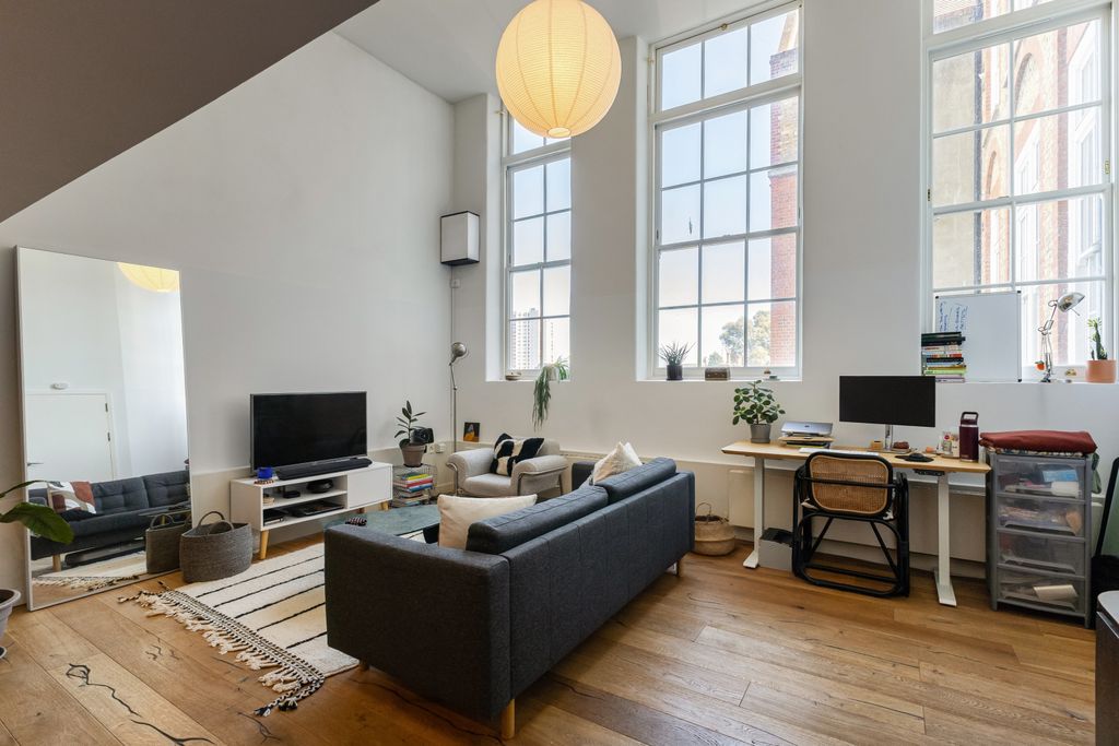 Property photo 2 of 5 Picture No. 02