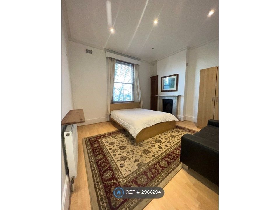 Property photo 2 of 5