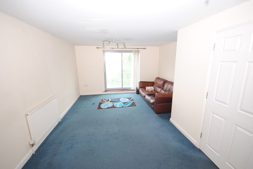 Property photo 3 of 8