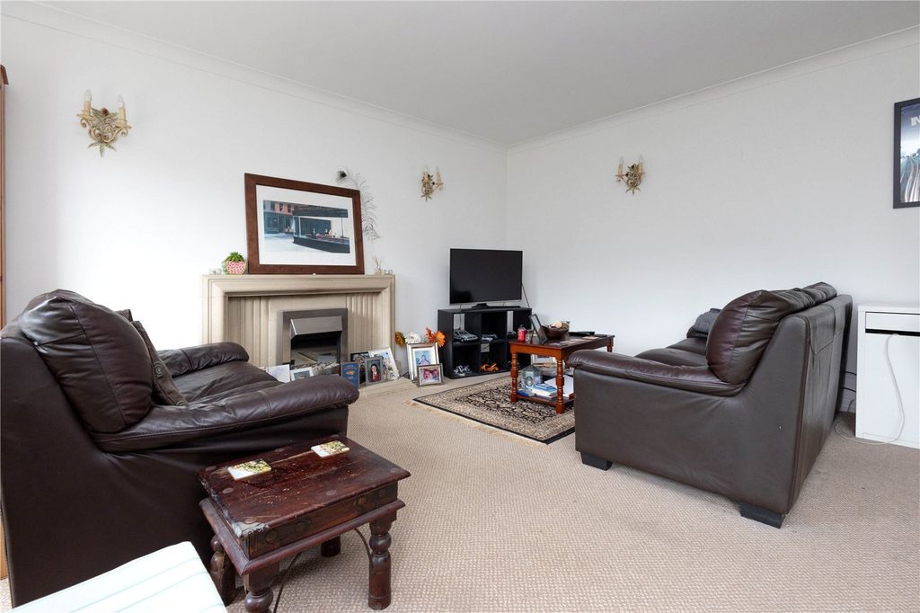 Property photo 3 of 16 Picture No. 03