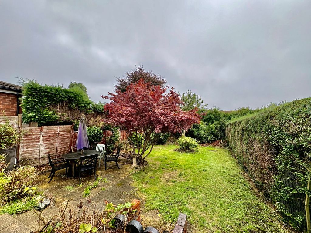 Property photo 2 of 11