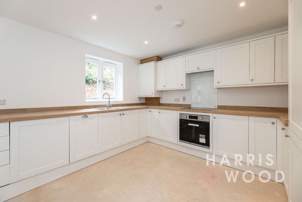 Property photo 2 of 27 4479573