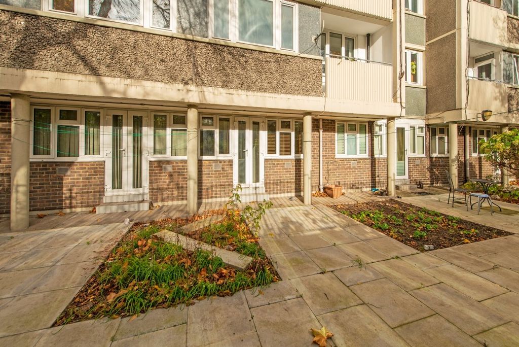Property photo 1 of 9 Picture No. 07