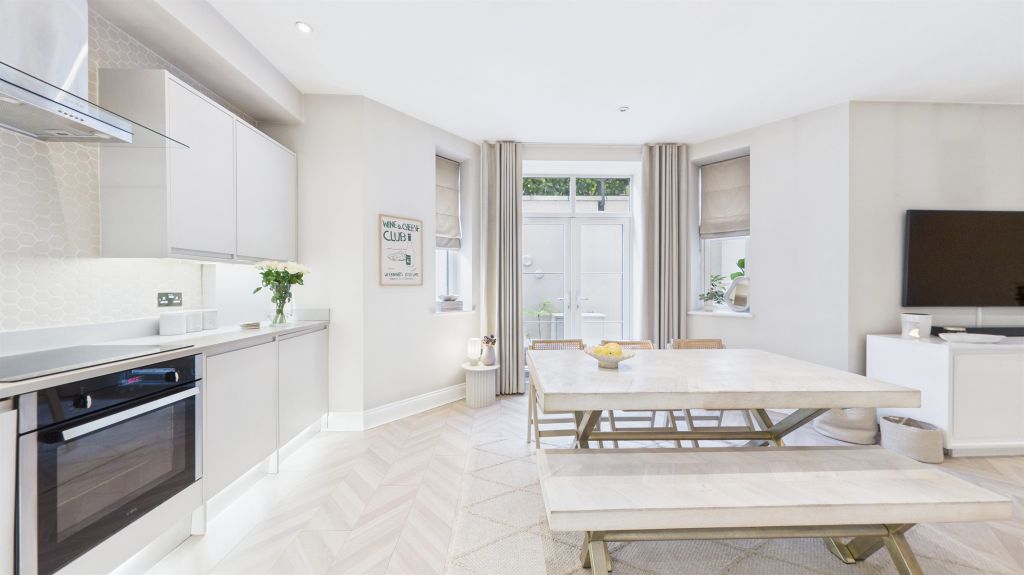 Property photo 1 of 25