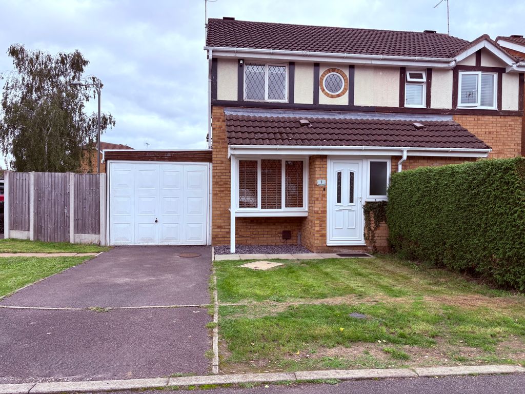Property photo 1 of 29 Front Elevation - Hanbury Avenue