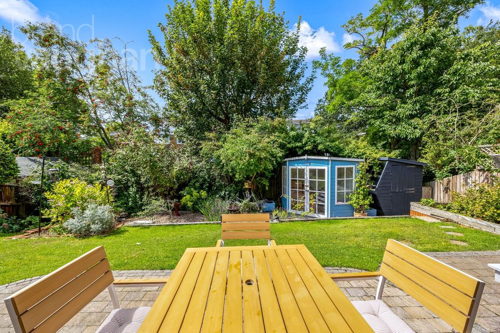 Property photo 3 of 31 Picture No. 58