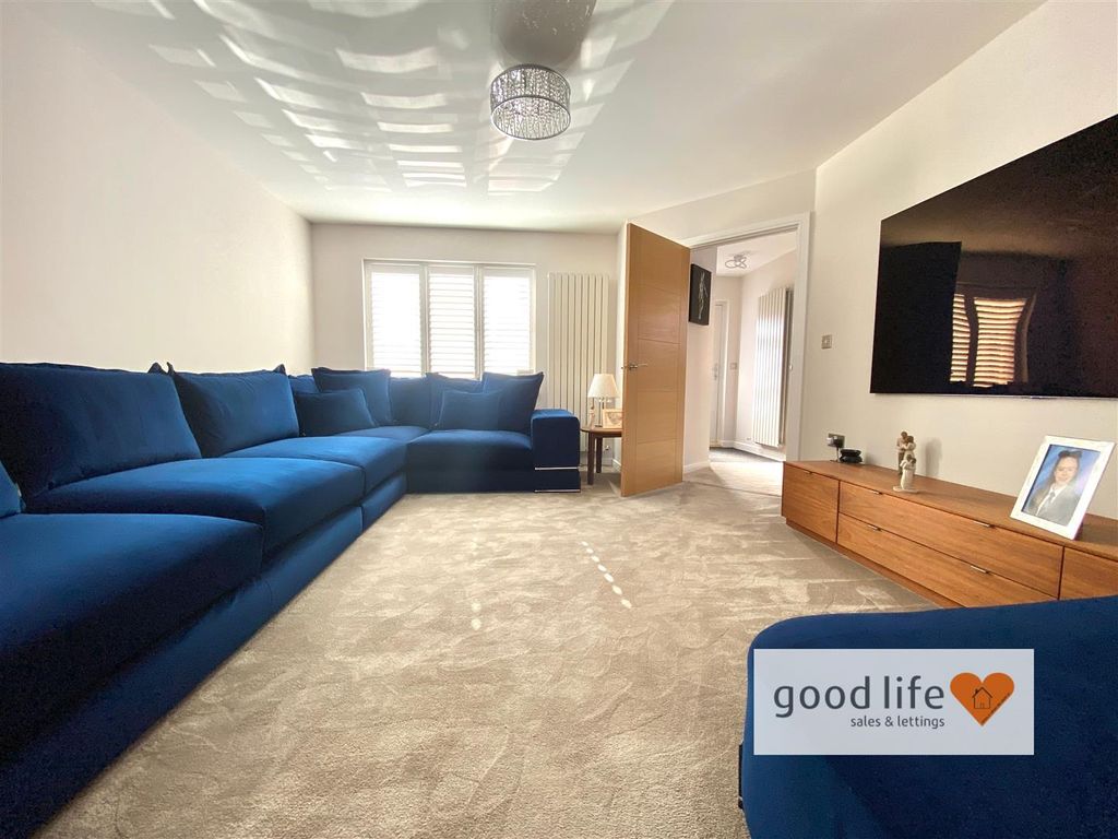 Property photo 2 of 22 20250923_100945072_Ios12Gares.Jpg