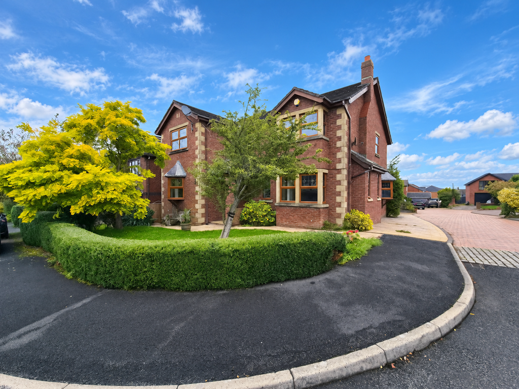 Property photo 1 of 25