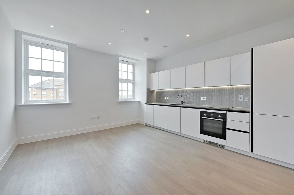 Property photo 1 of 19 Reception Room