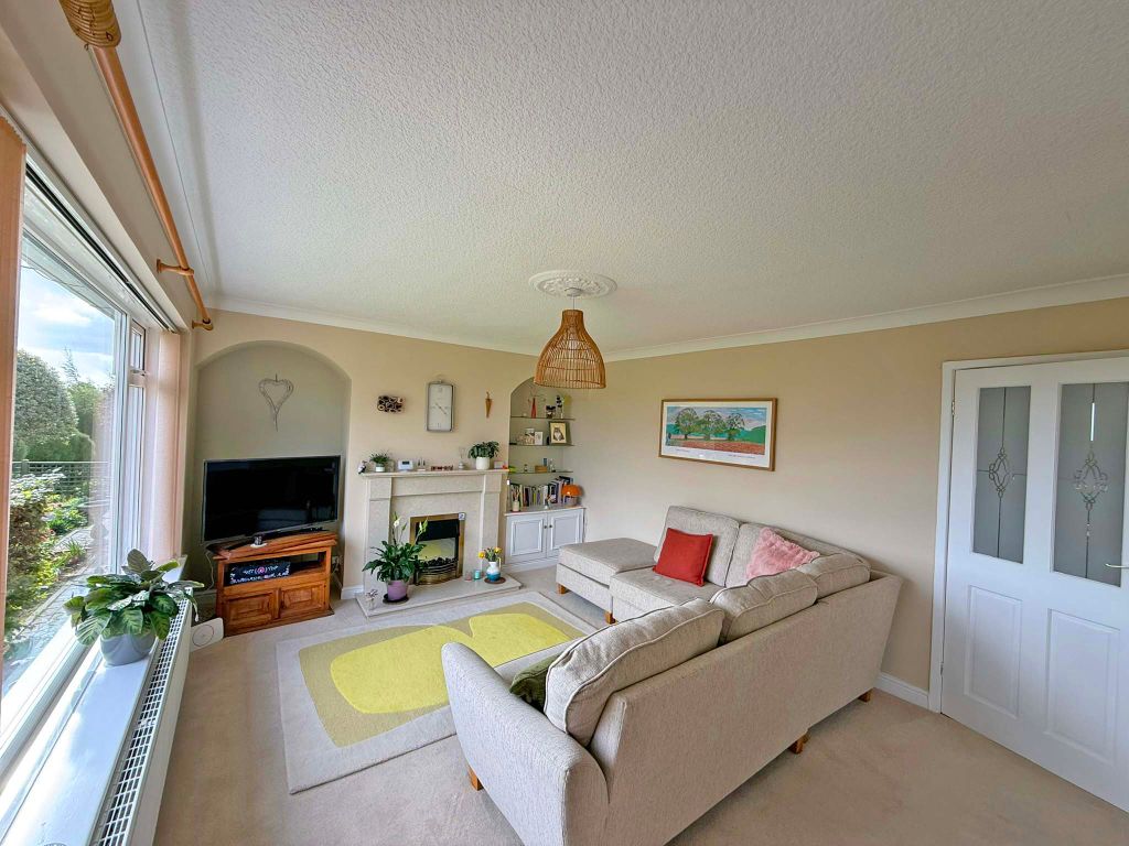Property photo 3 of 14 Img_2165