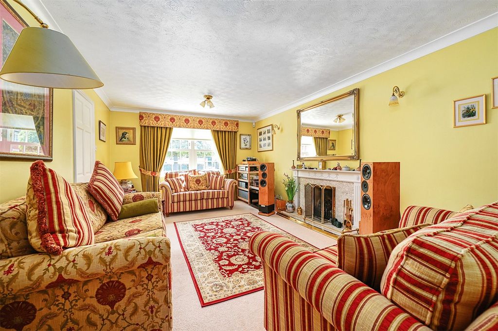 Property photo 3 of 17 Picture No. 52