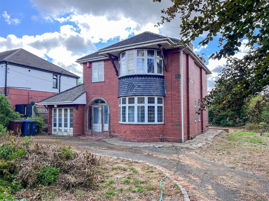Property photo 3 of 26 Frontage